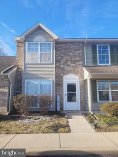 /international/us/128-easterly-drive-mechanicsburg-pa-110108331169/