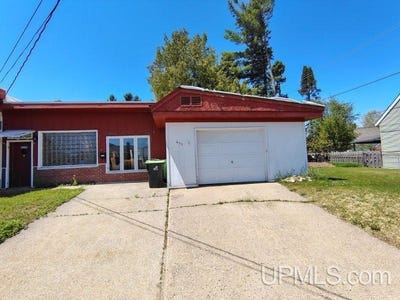 /international/us/415-birch-street-munising-mi-110108678552/