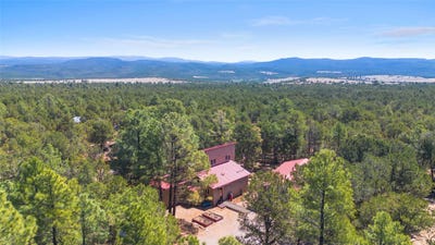 /international/us/46-blue-jay-way-rowe-nm-110108125785/