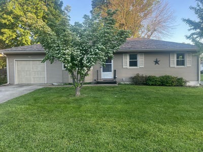 /international/us/200-w-magnolia-street-clinton-mo-110107954003/