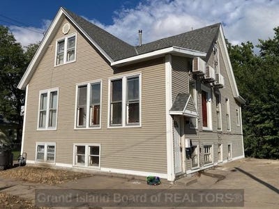 /international/us/310-saunders-ave-hastings-ne-110100258992/
