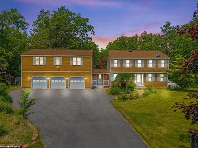 /international/us/2-blueberry-pines-drive-kennebunk-me-110100024677/
