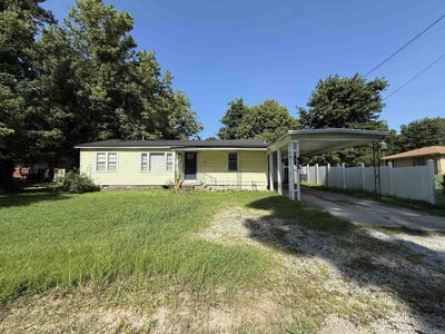 /international/us/852-circle-drive-piggott-ar-110101047287/