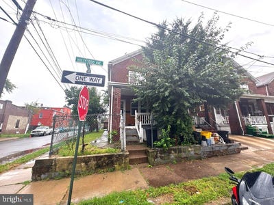 /international/us/2-hollywood-avenue-trenton-nj-110119968666/