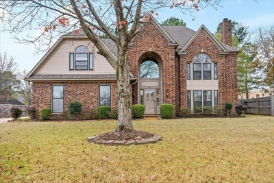 /international/us/711-autumn-winds-dr-collierville-tn-110104178730/