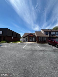 /international/us/504-n-dupont-hwy-dover-de-110107819212/