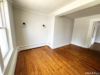 /international/us/252-main-street-portland-ct-110108660207/