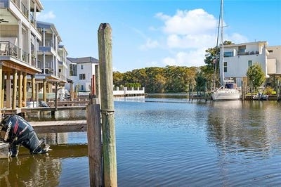 /international/us/973-marina-boulevard-mandeville-la-110104327979/