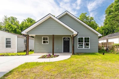 /international/us/1416-r-c-baldwin-avenue-high-point-nc-110097800984/