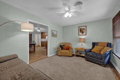 /international/us/2512-13th-avenue-canyon-tx-110101451437/