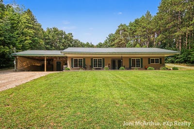 /international/us/11801-19-mile-road-ne-cedar-springs-mi-110109771392/