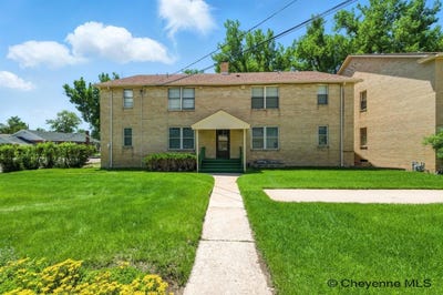 /international/us/1002-randall-ave-cheyenne-wy-110100357048/