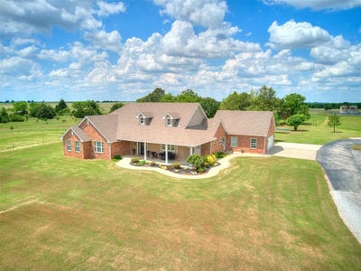 /international/us/1486-county-street-2910-20-acres-tuttle-ok-110099378627/