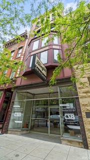/international/us/812-s-calhoun-street-fort-wayne-in-110105870882/