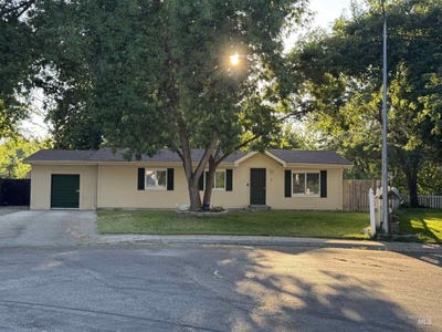 /international/us/1-13th-avenue-north-payette-id-110101150535/