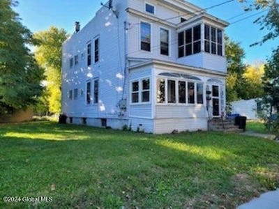 /international/us/36-slingerland-street-albany-ny-110096169855/