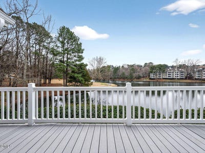 /international/us/121-westview-cove-lane-cary-nc-110106564441/
