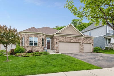 /international/us/4258-creekside-way-minnetrista-mn-110108335588/