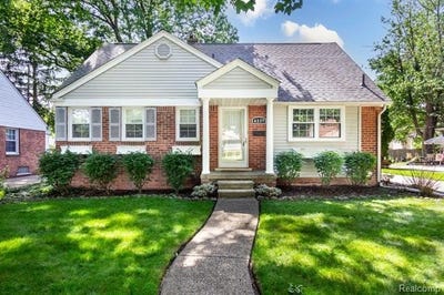 /international/us/4237-wakefield-road-berkley-mi-110108739088/