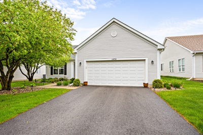 /international/us/1474-w-flint-lane-romeoville-il-110107957828/