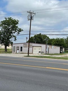 /international/us/410-early-boulevard-early-tx-110099892510/