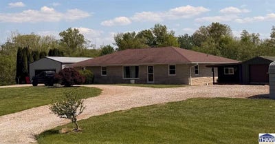 /international/us/5795-w-county-road-1350-s-jasonville-in-110108450656/