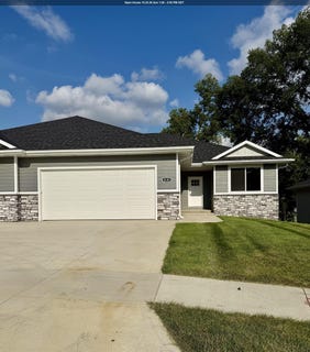 /international/us/3430-lafayette-court-sioux-city-ia-110119628712/