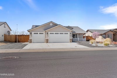 /international/us/1129-dixie-lane-fernley-nv-110107639606/