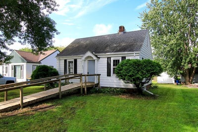 /international/us/826-bradley-avenue-gibbon-mn-110110079632/