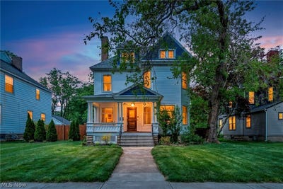 /international/us/146-harrison-street-elyria-oh-110108361970/