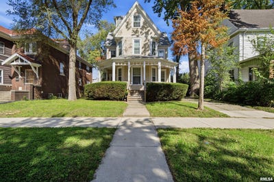 /international/us/1407-w-barker-avenue-peoria-il-110120411562/