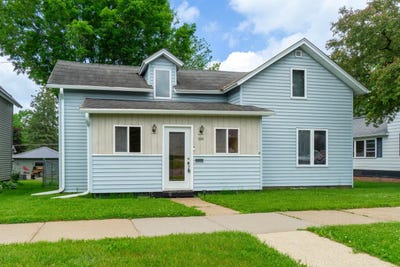 /international/us/504-n-genesee-street-merrill-wi-110108686812/