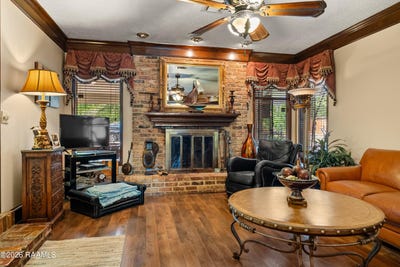 /international/us/105-pecan-bayou-drive-monroe-la-110107873836/