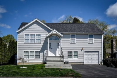 /international/us/34-oran-street-worcester-ma-110107993567/