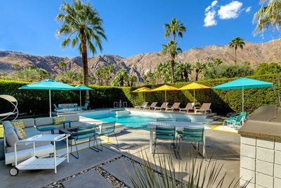 /international/us/903-w-regal-drive-palm-springs-ca-110120517777/