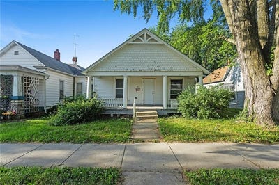 /international/us/411-main-street-osawatomie-ks-110100465688/