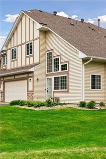 /international/us/4099-meadowlark-curve-eagan-mn-110108152228/