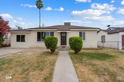 /international/us/923-terrace-way-bakersfield-ca-110108382838/