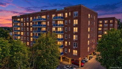 /international/us/14-westview-avenue-tuckahoe-ny-110120095576/