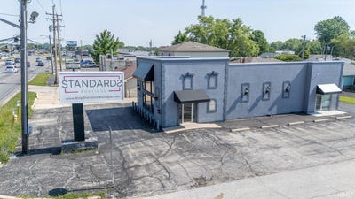 /international/us/3210-s-lafountain-street-kokomo-in-110108581415/