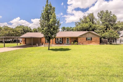 /international/us/5004-blackstone-drive-river-oaks-tx-110108690501/
