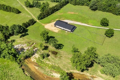 /international/us/13136-n-cedar-grove-road-lead-hill-ar-110108872829/
