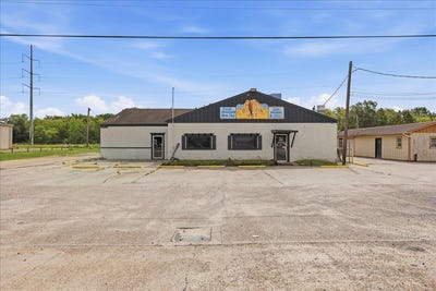 /international/us/5714-gulfway-drive-port-arthur-tx-110119886978/