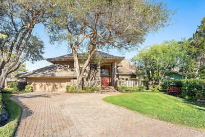 /international/us/4-sutherland-court-palm-beach-gardens-fl-110106347989/