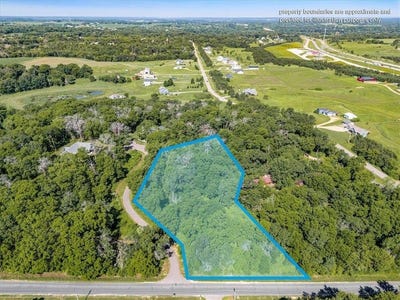 /international/us/xxx-100th-street-warren-twp-wi-110100525488/
