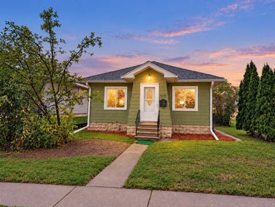 /international/us/2430-wood-street-la-crosse-wi-110110320141/