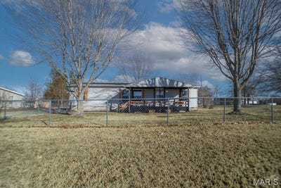 /international/us/2140-foxwood-court-lebanon-mo-110105643041/