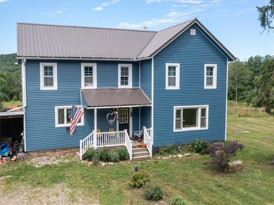 /international/us/9469-county-road-15b-birdsall-ny-110101070755/