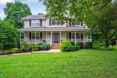 /international/us/8921-grey-mountain-drive-ooltewah-tn-110108960884/