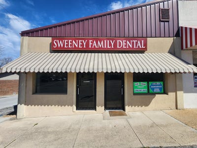 /international/us/132-w-washington-avenue-ava-mo-110106673626/